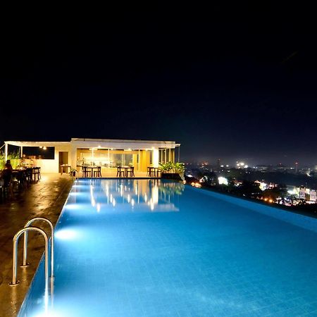 Student Park Hotel Maguwo Екстер'єр фото