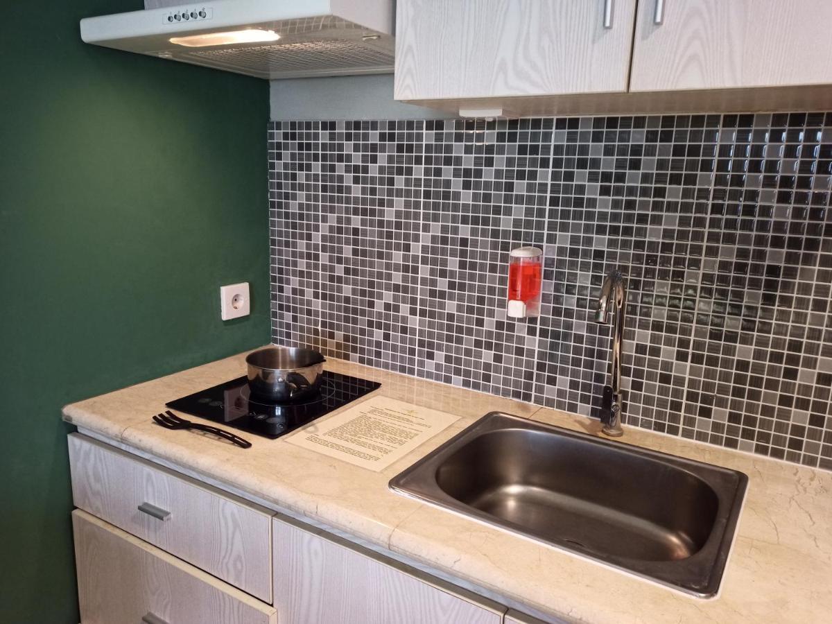 Student Park Hotel Maguwo Екстер'єр фото