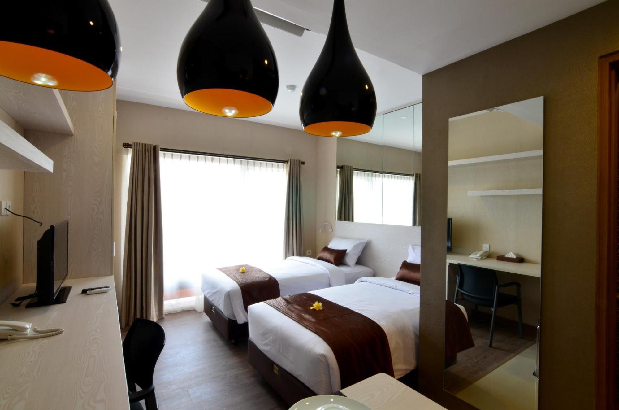 Student Park Hotel Maguwo Екстер'єр фото