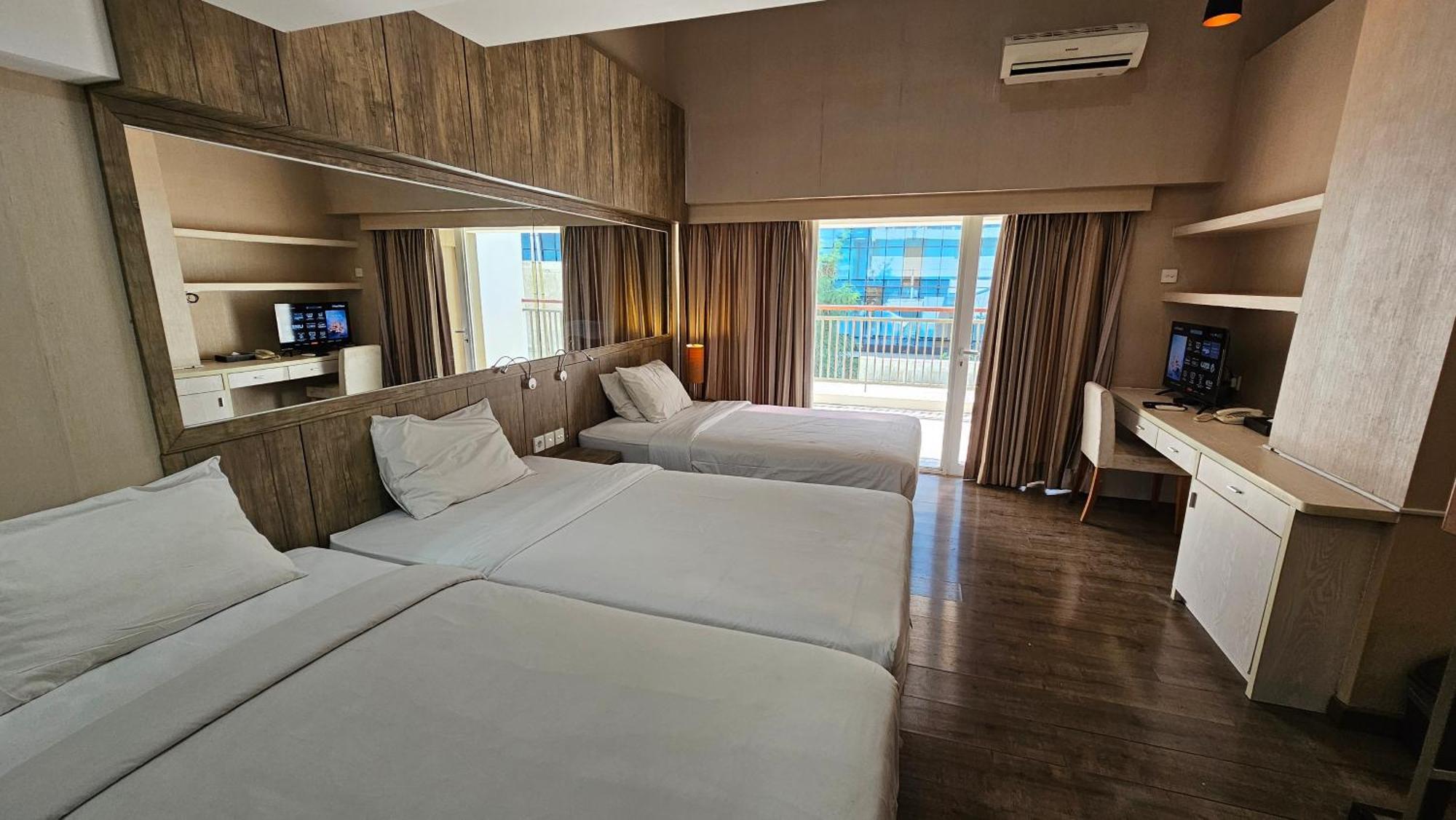Student Park Hotel Maguwo Екстер'єр фото
